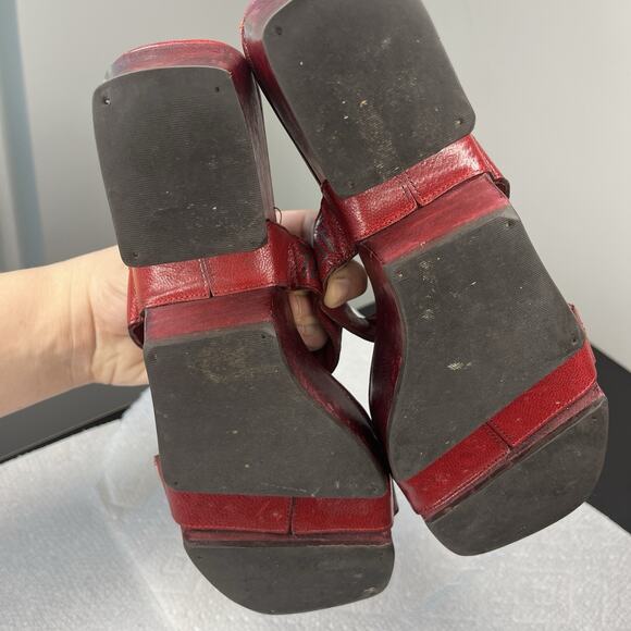 Vintage Cole Haan Sandals Size 7.5 Red Wood Platform Unique Slip On Leather Y2K - Picture 6 of 13
